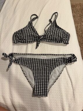 Xhilaration Black and White Gingham Bikini Top